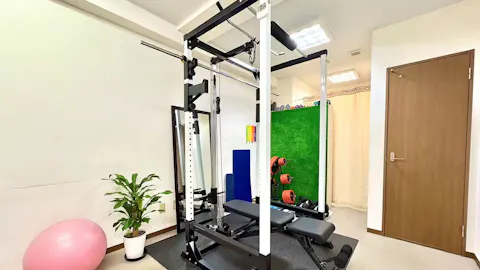 プライベートジムHPER(ハイパー) 出町柳店の写真1
