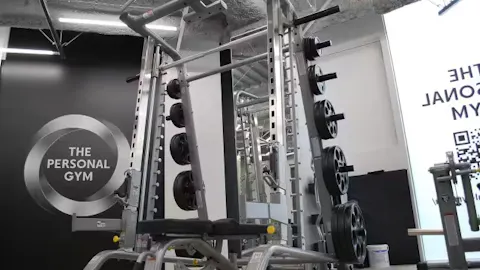 ザ パーソナルジム (THE PERSONAL GYM) 新宿御苑店の写真1