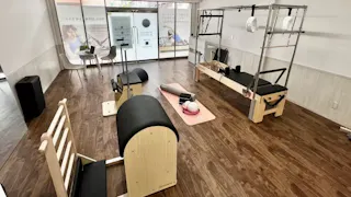 TRUE FORM PILATES 七里スタジオの写真5