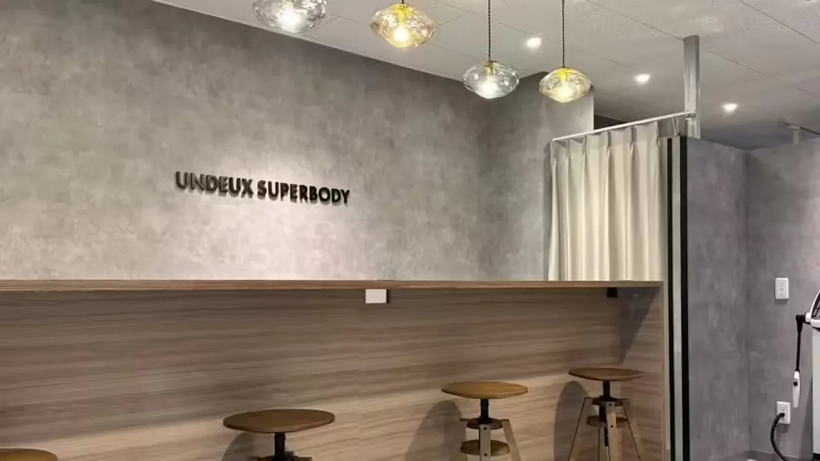 アンドゥスーパーボディ (UNDEUX SUPERBODY) 福岡･天神店の画像