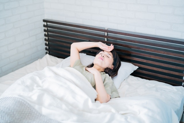 睡眠不足が及ぼす影響とは？適切な睡眠時間や生活習慣を詳しく解説