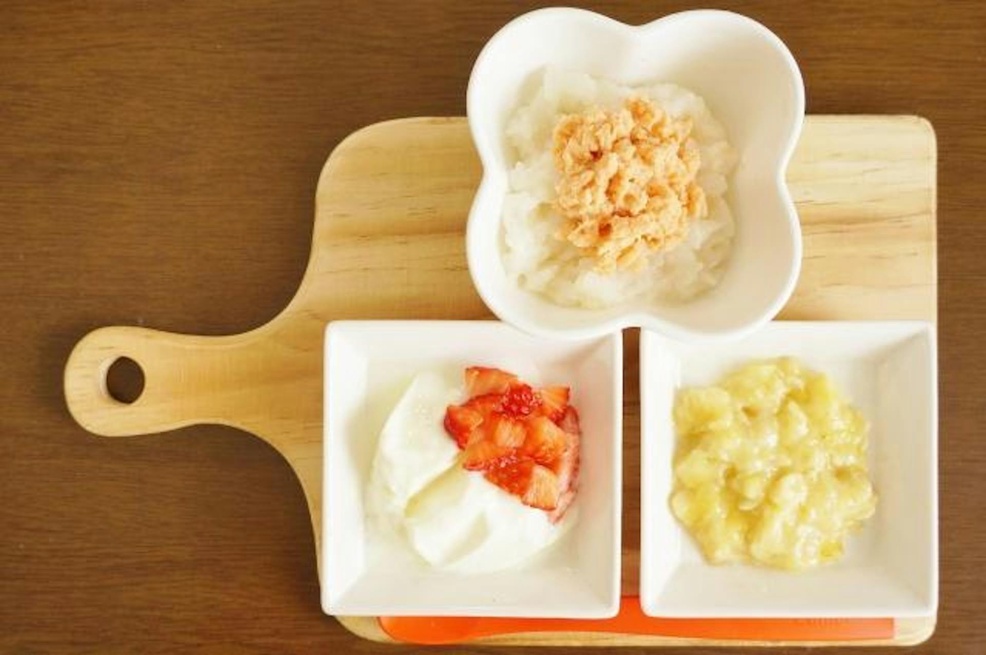 離乳食後期（9〜11カ月）の進め方は？献立づくりのポイントも紹介のサムネイル