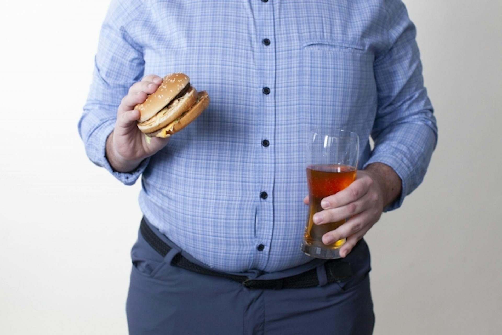 中性脂肪が増える原因は？食生活や運動習慣を見直すポイントを解説のサムネイル