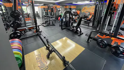 MUSCLE PARK 港区 総合フィットネスの写真2