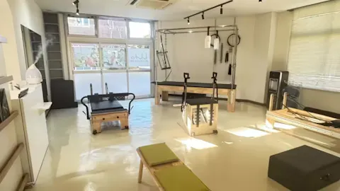 ピラティススタジオ ルルト 前橋店の写真1