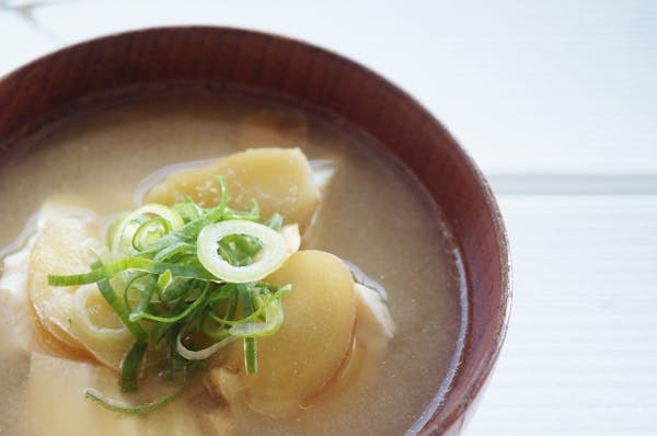 さつまいもの味噌汁