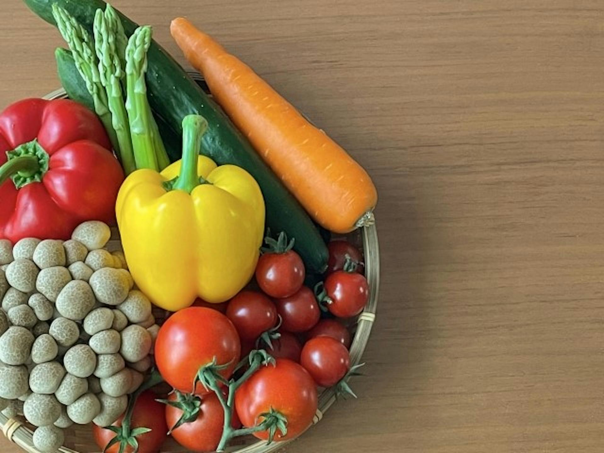 カロテンの効果とは？多く含む食べ物や効率的な摂取方法について解説のサムネイル