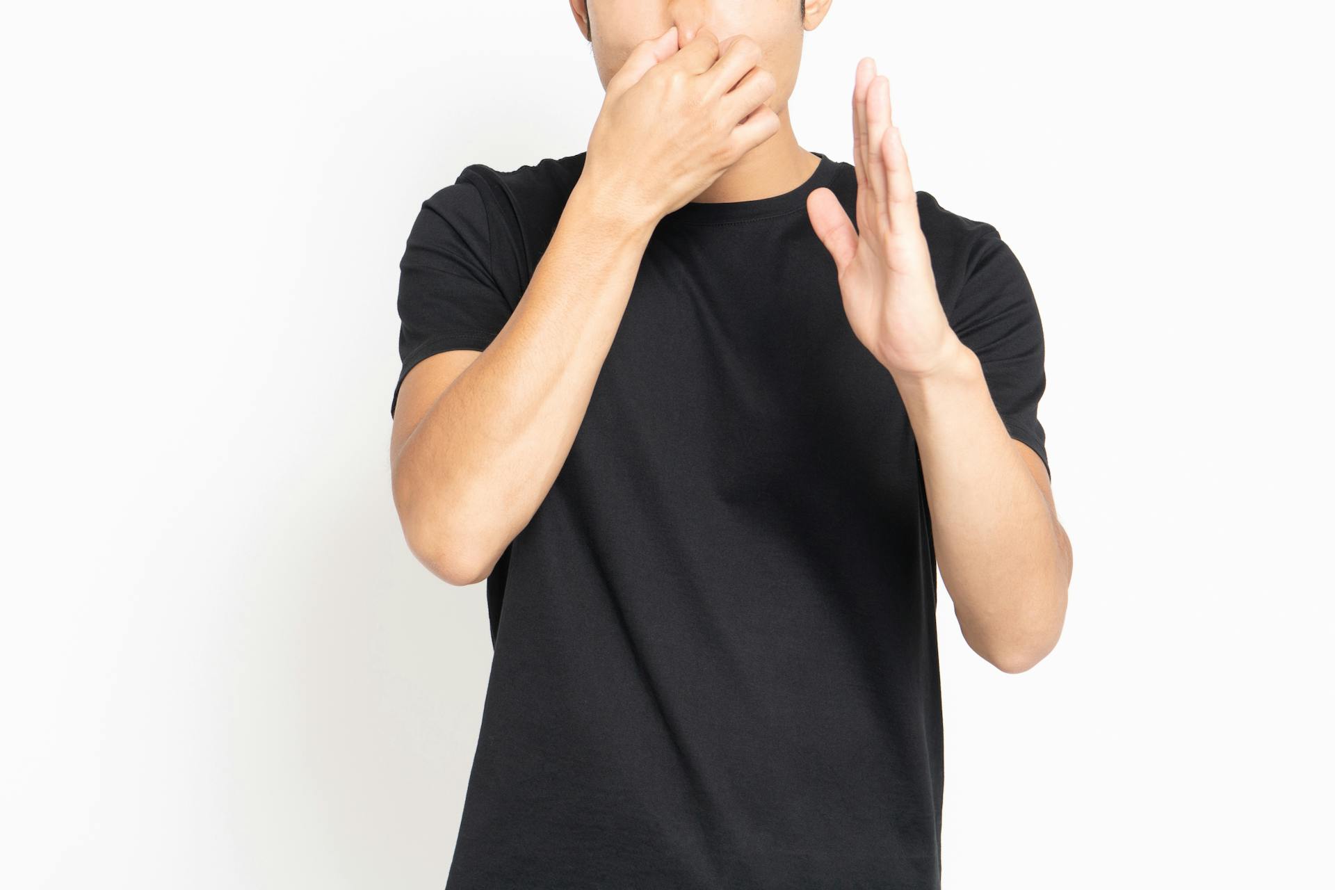 加齢臭の対策は？原因や改善・予防のためのポイントを徹底解説！のサムネイル