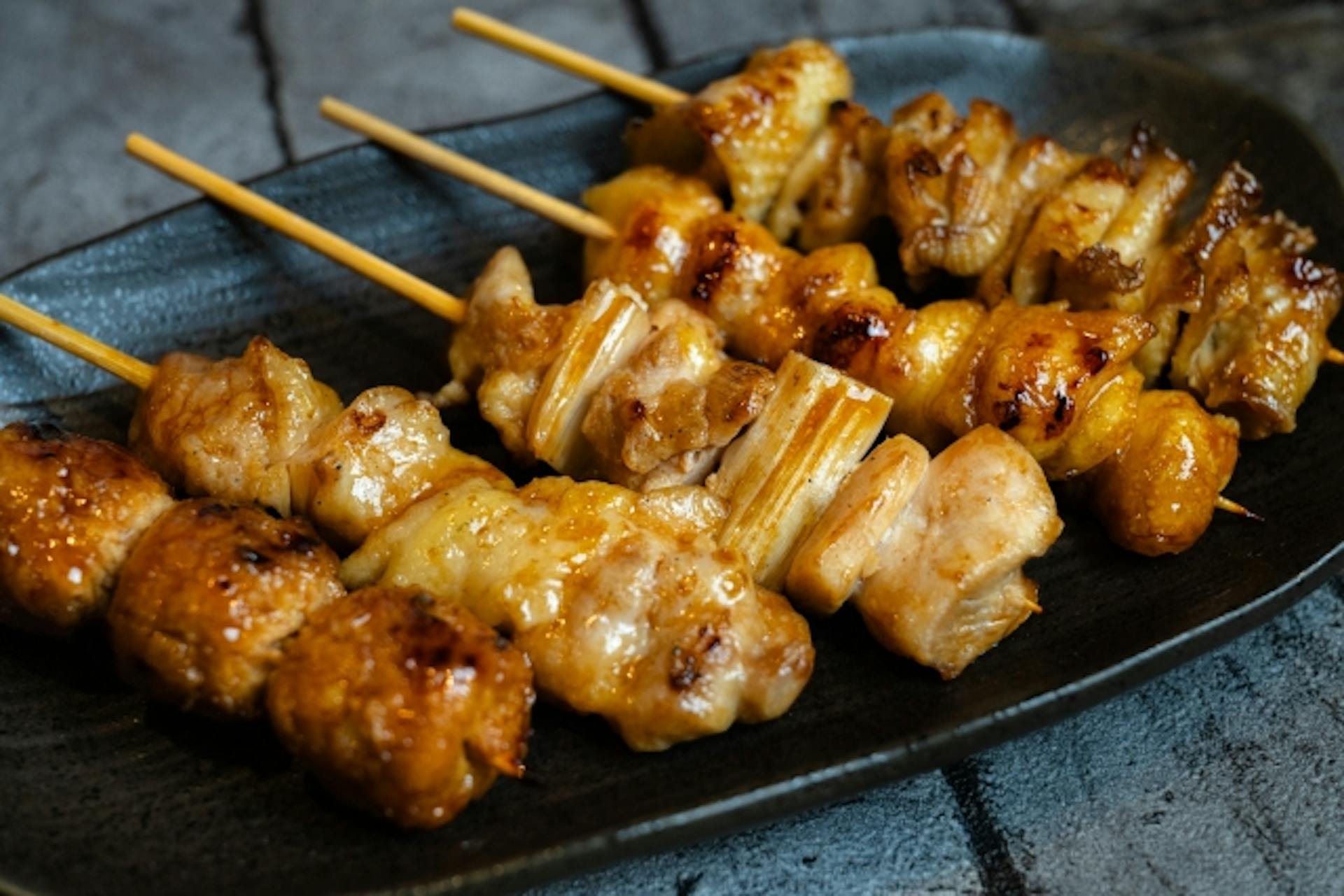 ビタミンB群とは？8つの栄養素のはたらきや適切な摂取量を解説のサムネイル