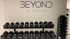 ビヨンド (BEYOND) 横浜西口店の画像