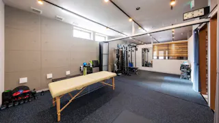 CHAMP. Conditioning & Workout Personal Gym(チャンプ. ｺﾝﾃﾞｨｼｮﾆﾝｸ＆ﾜｰｸｱｳﾄ ﾊﾟｰｿﾅﾙｼﾞﾑ) CHAMP.   （チャンプ.）鳴尾・武庫川女子大前駅　駅前店の写真3