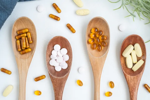 保健機能食品とは？栄養機能食品・機能性表示食品・トクホについて解説のサムネイル