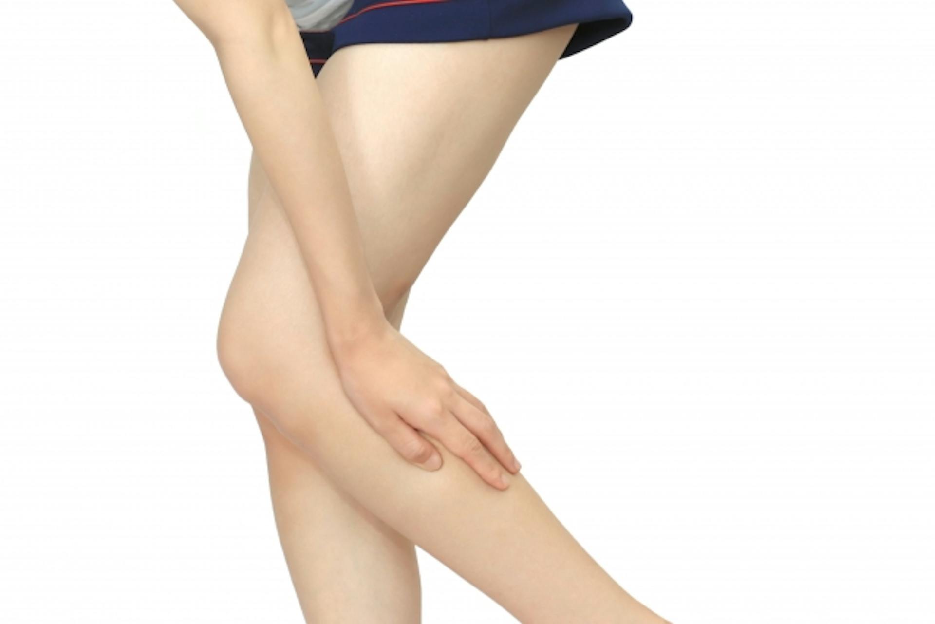 エコノミークラス症候群（急性肺血栓塞栓症）とは？症状や要因を解説のサムネイル