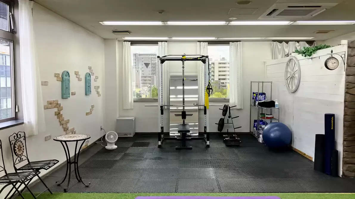 プライベートジムHPER(ハイパー) 江坂店の画像
