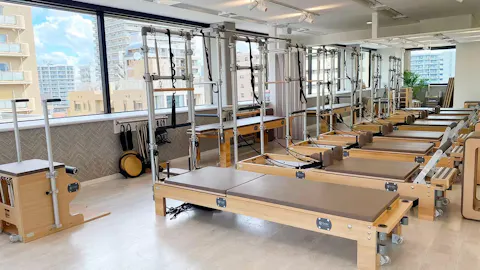 ゼンプレイスピラティス (zen place pilates) 府中スタジオ店の写真1