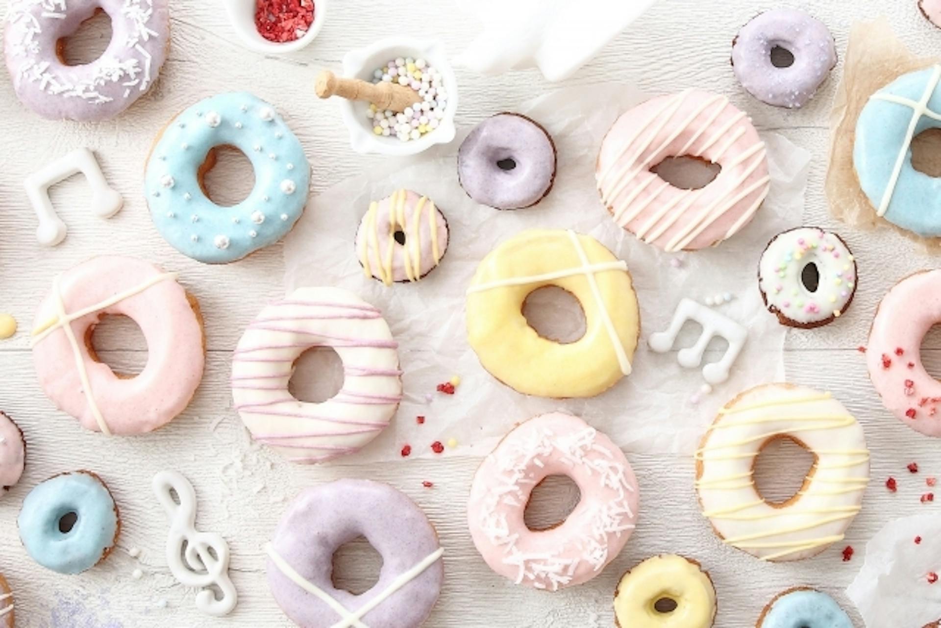 ダイエット中におやつを食べても大丈夫？選び方や食べ方のコツを解説のサムネイル