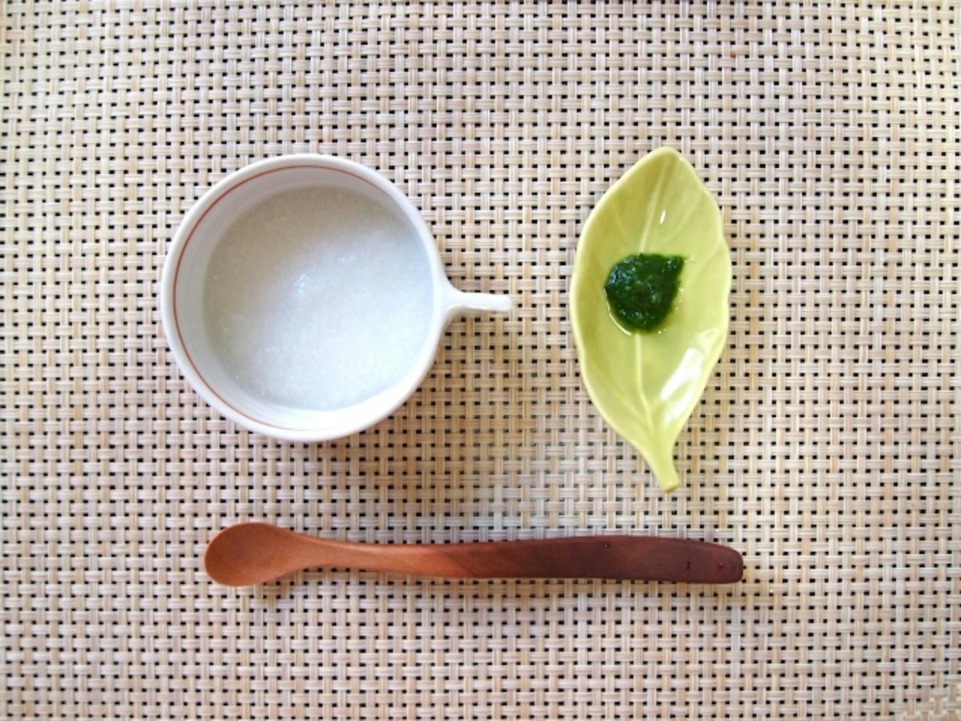 離乳食はいつから開始？始める前の準備や気を付けたいポイントを解説のサムネイル