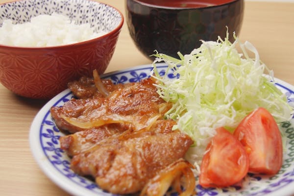 しょうが焼きと白ごはん