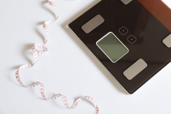 メジャーと体重計