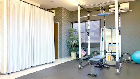プライベートジムHPER(ハイパー) 福井高木店の写真1
