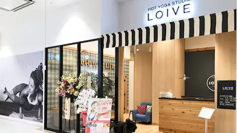 ホットヨガスタジオ LOIVE 丸亀店の写真2