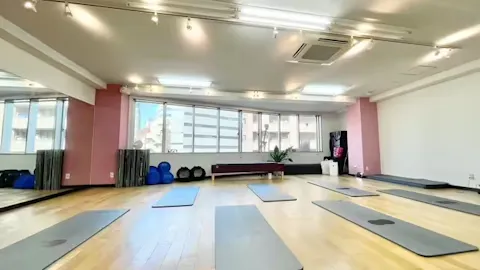 ゼンプレイスピラティス (zen place pilates) 立川スタジオ店の写真1