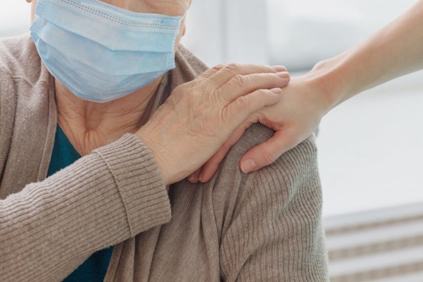 フレイルとは？特徴や症状、早期発見・予防のためのポイントを解説のサムネイル