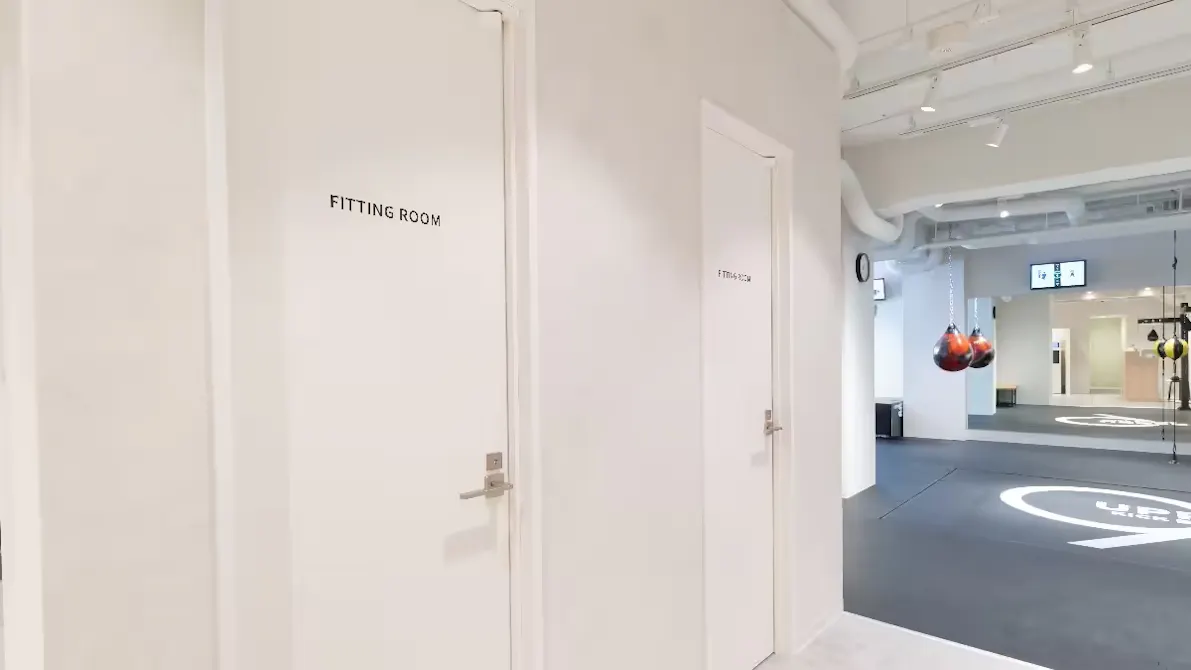 UPPER 9 十条店の画像