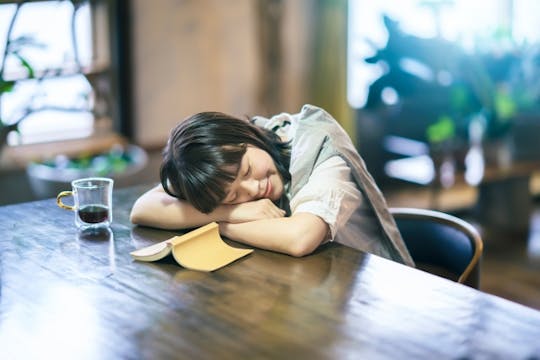 昼寝の効果とは？効果を高めるためのポイント、注意点なども解説