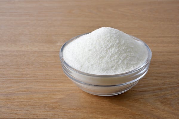 器にはいった白い粉