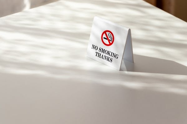 喫煙不可のマーク