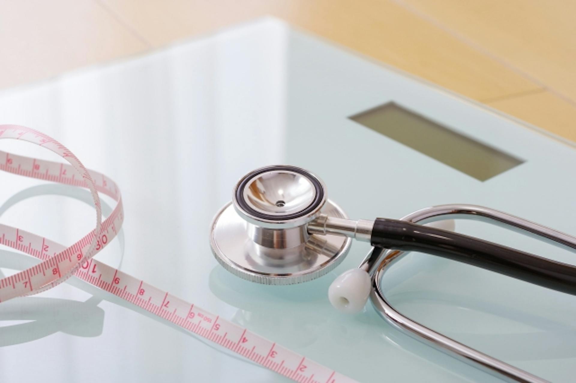 中性脂肪の数値が高いと言われたら？基準値や改善のポイントを解説のサムネイル