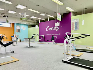 カーブス イオン高橋店の写真3
