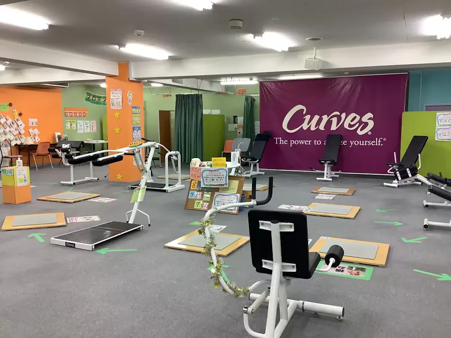 カーブス 川崎西口店の画像