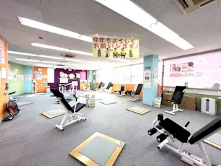 カーブス 箕面市役所前店の写真3
