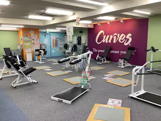 カーブス 佐野堀米店の写真3