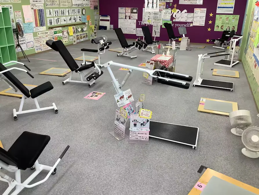 カーブス 富士今泉店の画像
