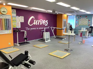カーブス ベルブ永山店の写真3