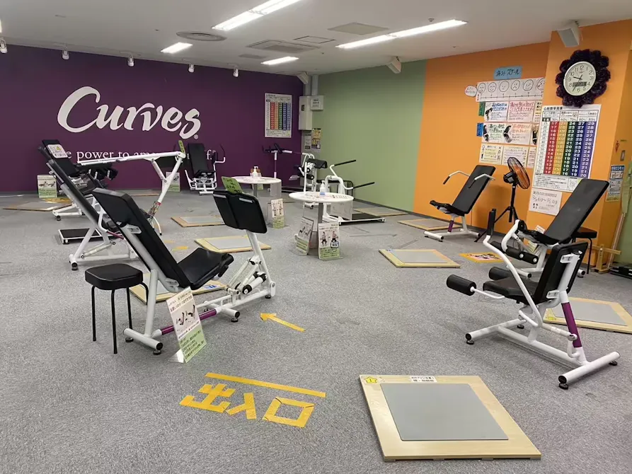 カーブス イオン西岡店の画像