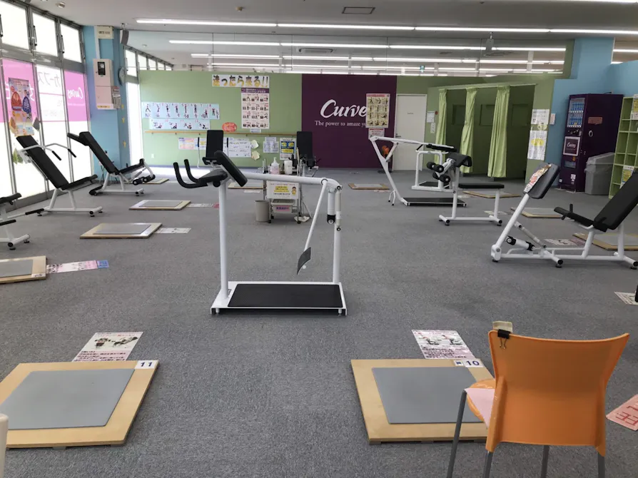 カーブス コープさっぽろルーシー店の画像