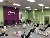 カーブス フジ新居浜駅前店の画像