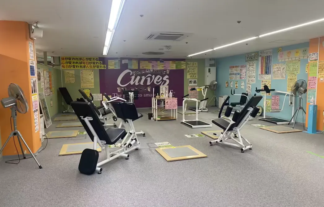 カーブス イオン西宮店の画像