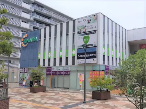 カーブス JR尼崎駅前店の写真2