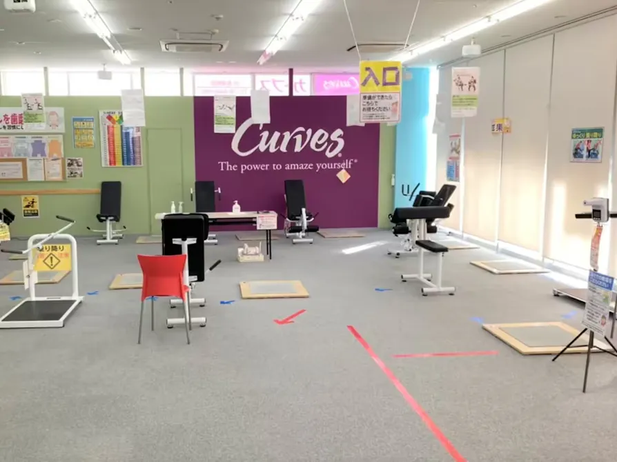 カーブス JR尼崎駅前店の画像