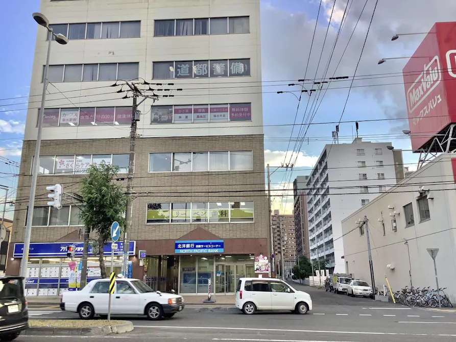 カーブス 菊水駅前店の画像