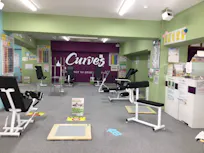 カーブス 放出店の画像
