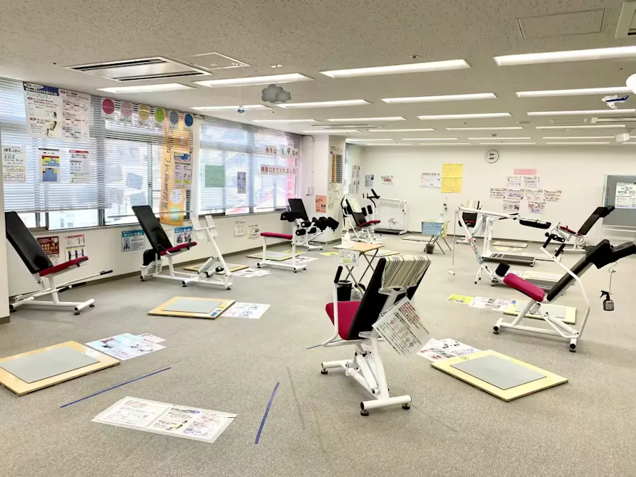 カーブス 横浜いずみ中央店の画像