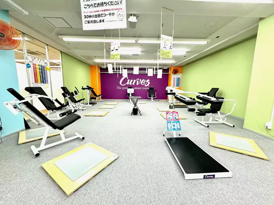 カーブス イオン長崎店の画像