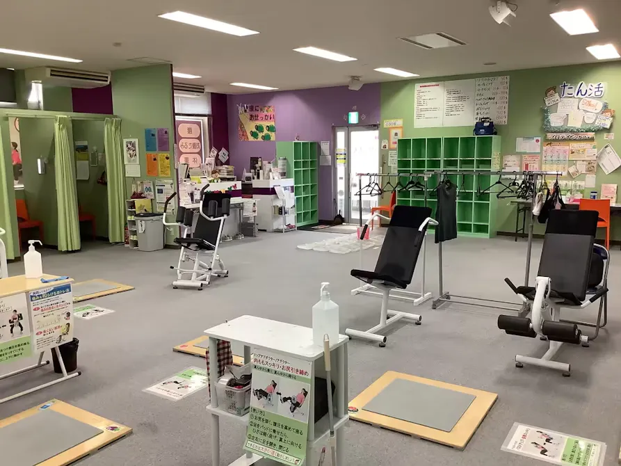 カーブス 浪館泉川店の画像