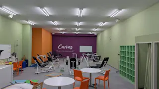 カーブス マルアイ長田店の写真3